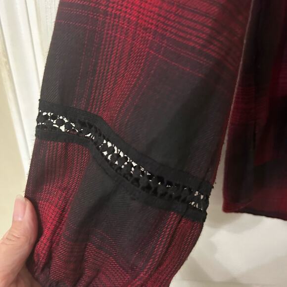 Knox Rose BOHO style red/black plaid blouse size small - Picture 6 of 10